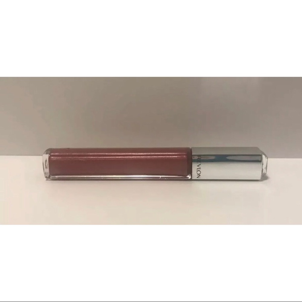 FREE W/ BUNDLE | Revlon Ultra HD Lip Lacquer #530